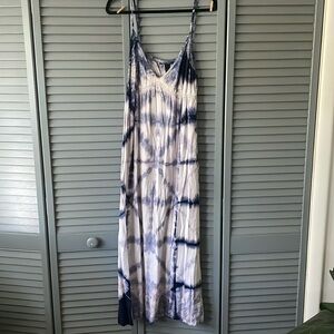 Lucky Brand Blue and White Tie-Dye Maxi Dress